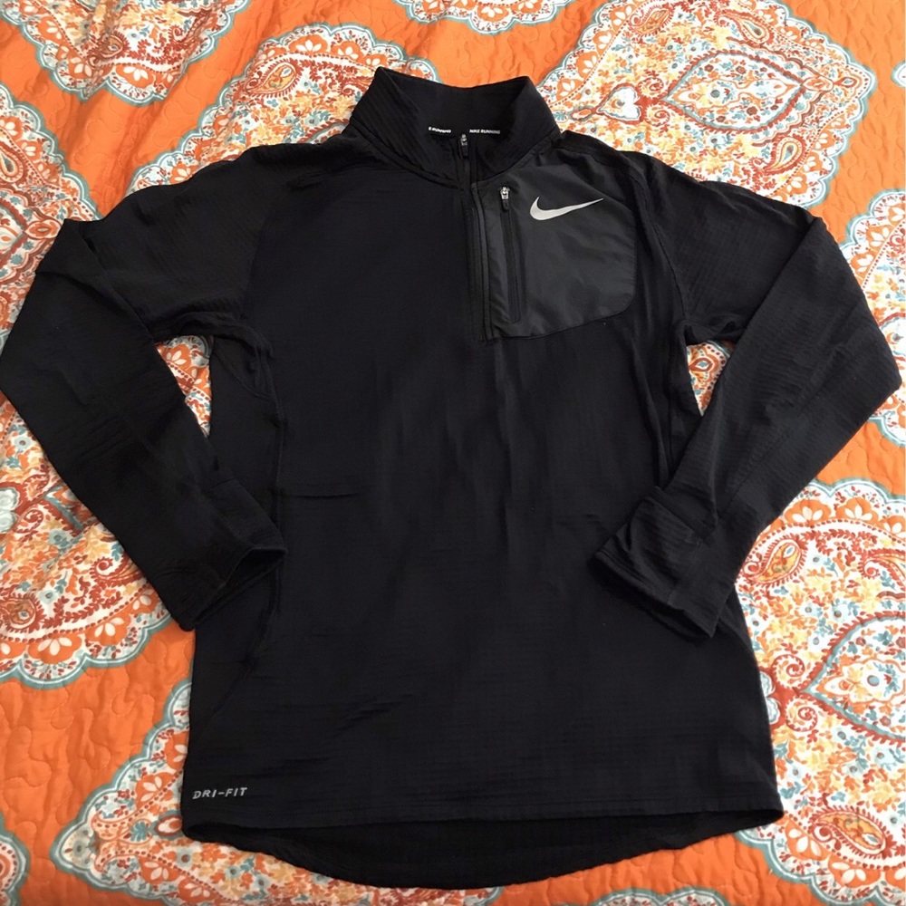 Men’s NIKE Therma Sphere Element 1/2 zip top